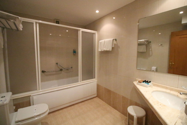 Bathroom 4, Nest Style Santiago, A Coruña