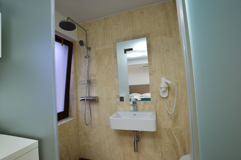 Bathroom 3, Dacia Residence Apartments, Municipiul Bucuresti