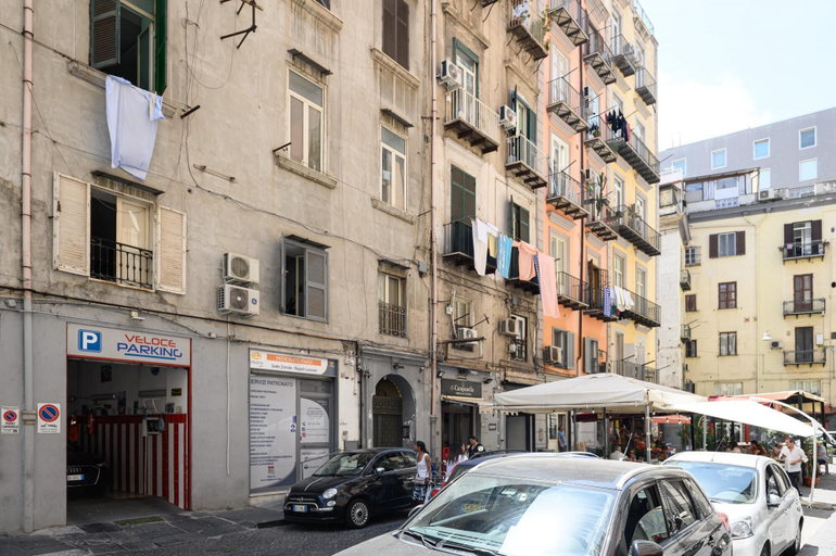 Exterior & Views 2, Via Lanzieri 38 in Napoli, Napoli