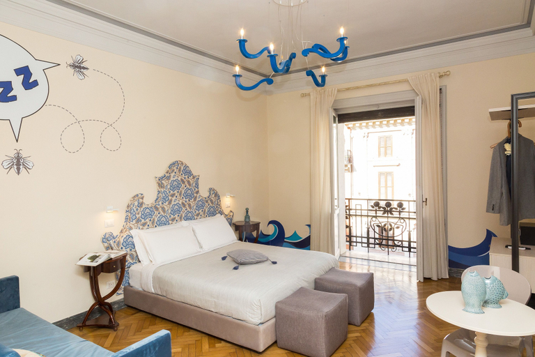 Bedroom 5, Tritone 125, Rome