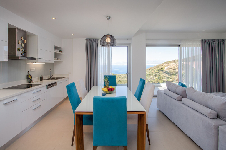 Others 4, Luxury Suite Thalia - Amazing Sea View, Crete