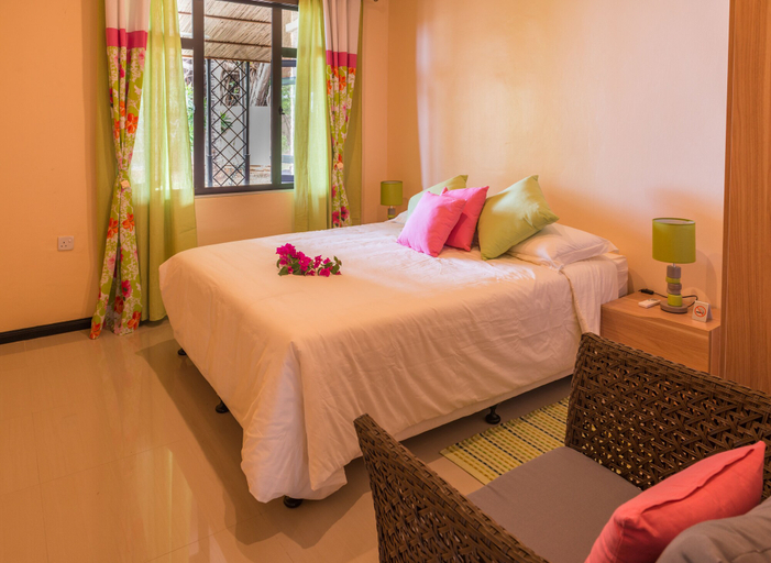 Bedroom 3, Villasun Beachfront Villa, Black River