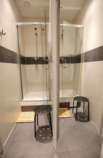 Bathroom 4, Onefam Sungate, Madrid