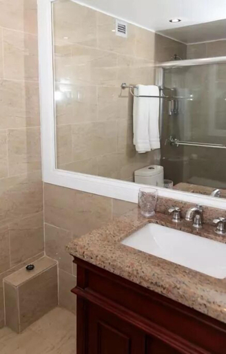 Bathroom 5, Castle Beach Club Apartments, Miami-Dade