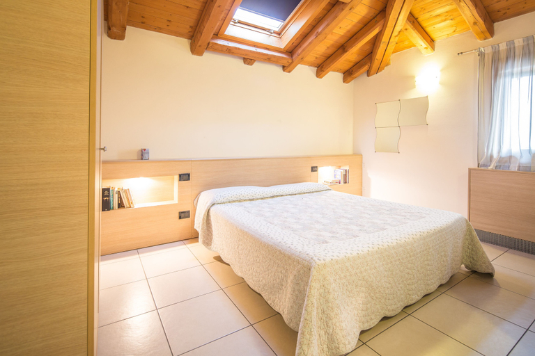 Bedroom 4, TENUTA AGANIS, Udine