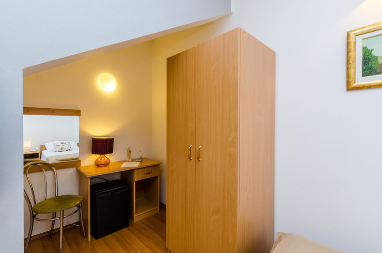 Bedroom 2, Pansion Srebreno, Župa Dubrovačka