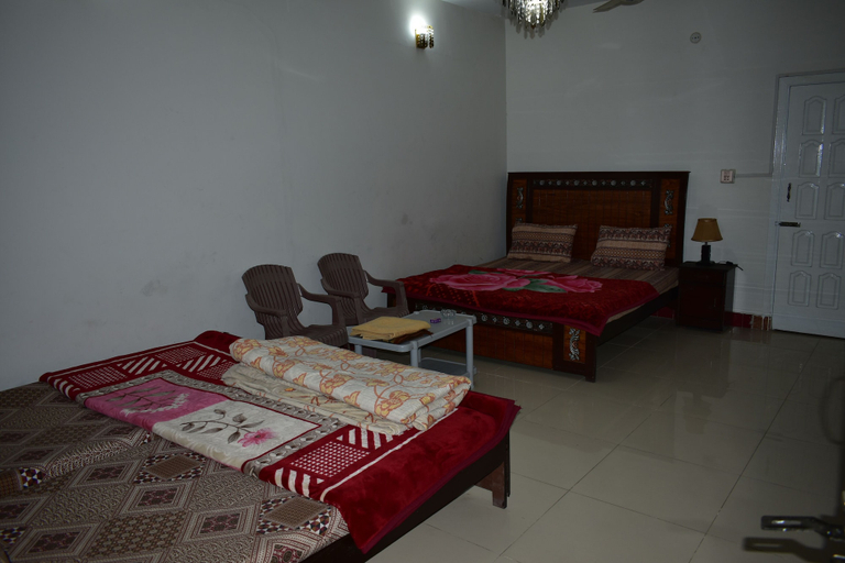 Bedroom 3, Alpine Guest House, Zhob