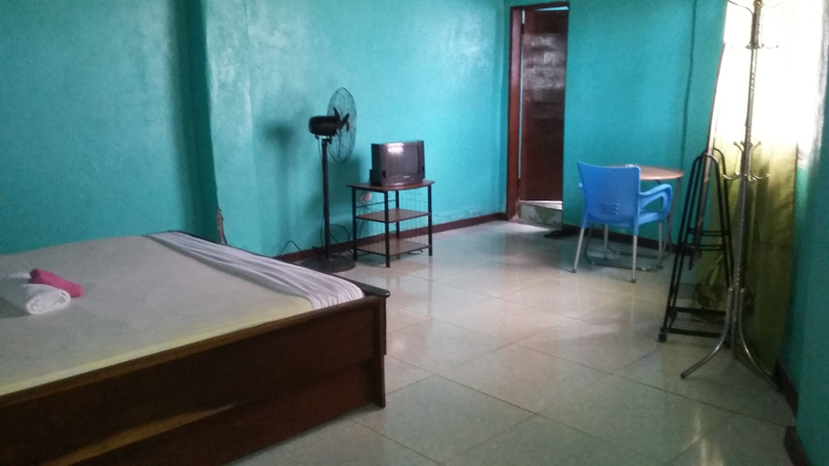 Bedroom 5, KTC Guest House, Greater Monrovia