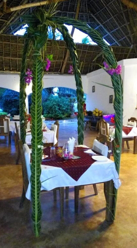 Food & Drinks 5, Zanzibar Bahari Villas, Kaskazini 'A'