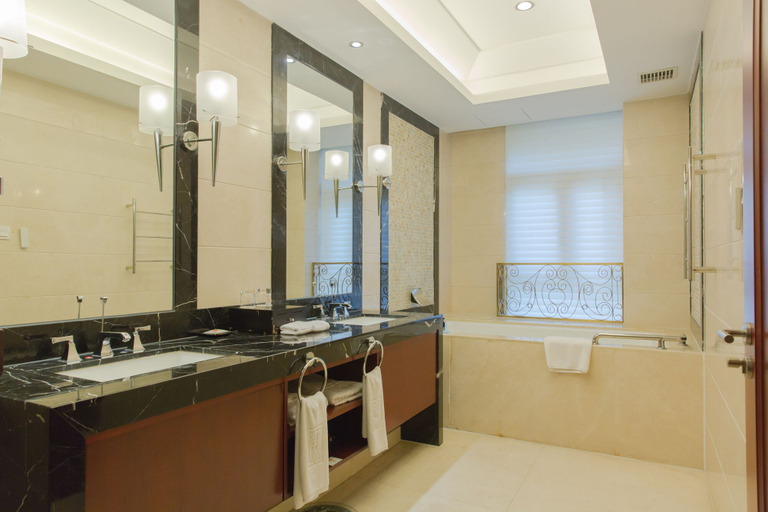 Bathroom 4, Nanjing Greenland Yuhao Hot Spring Hotel, Nanjing