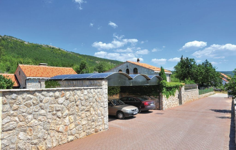 Exterior & Views 2, Zekova torina, Cista Provo