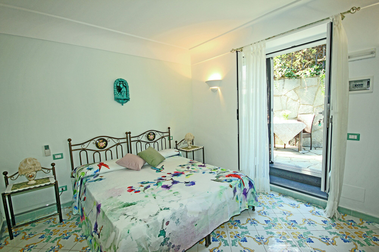 Bedroom 2, Cavalluccio Marino, Napoli