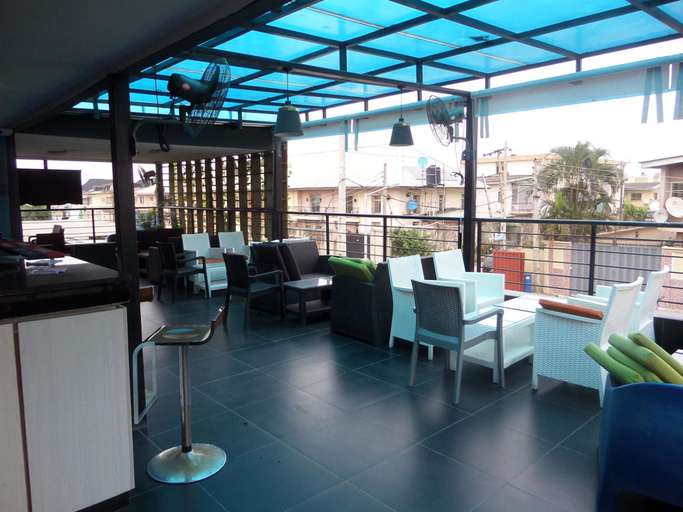 Food & Drinks 5, Blackwood Hotel, Ikeja