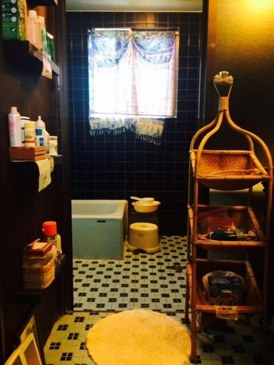 Bathroom 4, Milk-ya Guest House - Caters to Women only, Yomitan