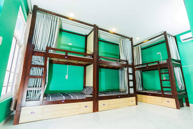 Exterior & Views 2, Ngoc Huong Hostel, Qui Nhơn
