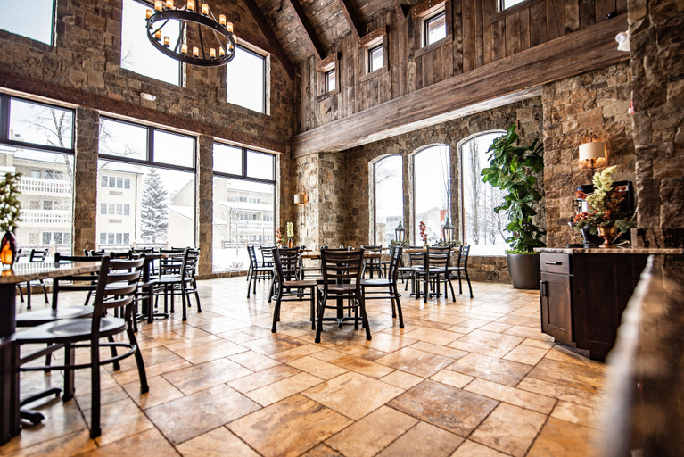 Food & Drinks 4, Elk Country Inn, Teton