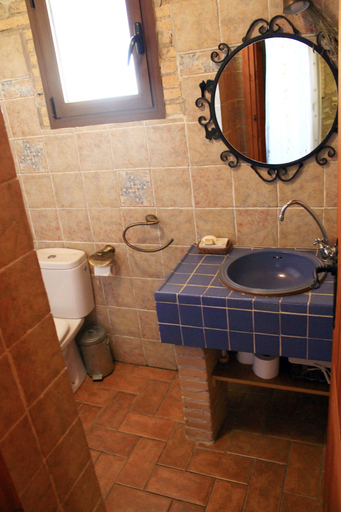 Bathroom, Lo Torredà, Tarragona