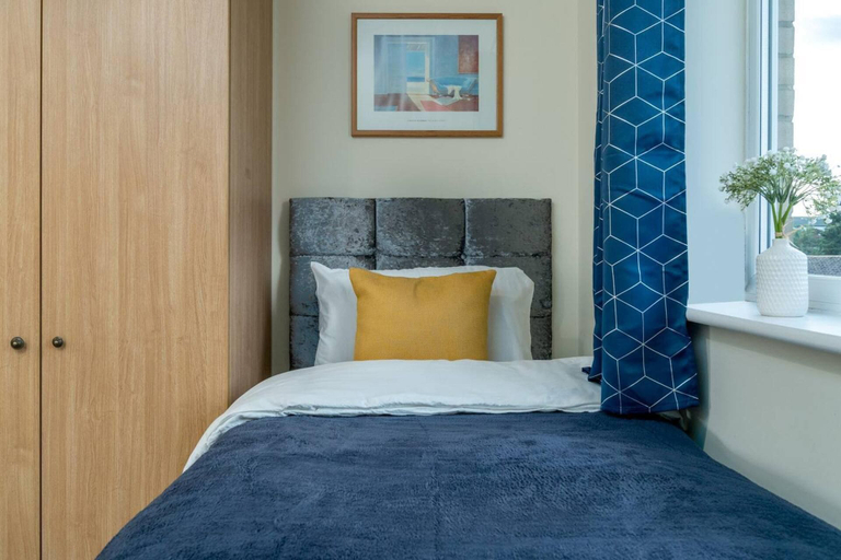 Bedroom 2, Cozy 2 bed Room Flat, Walking Distance From Excel, London