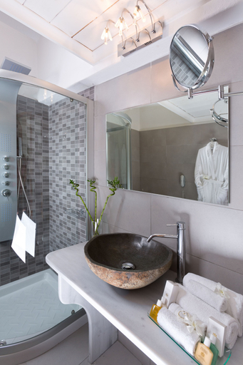 Bathroom 5, Tharroe of Mykonos, South Aegean