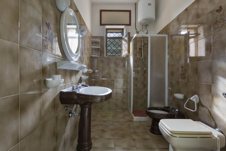 Bathroom 4, Villa Delle Rose, Lecce
