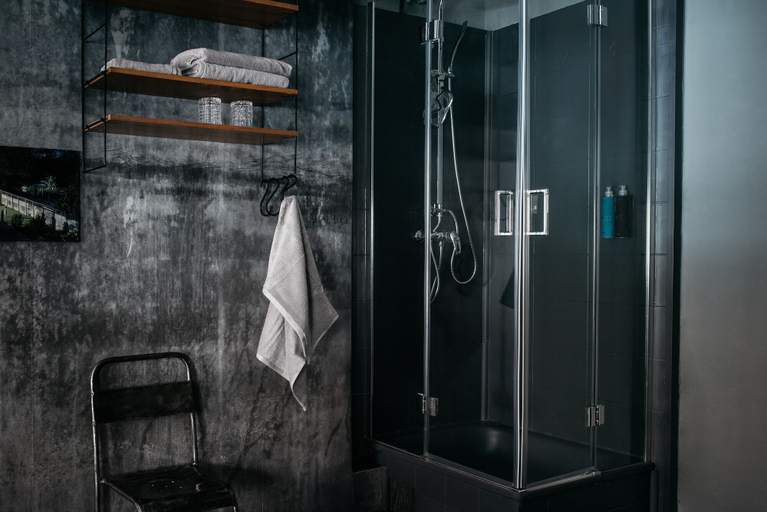 Bathroom, URBN Dreams, Berlin