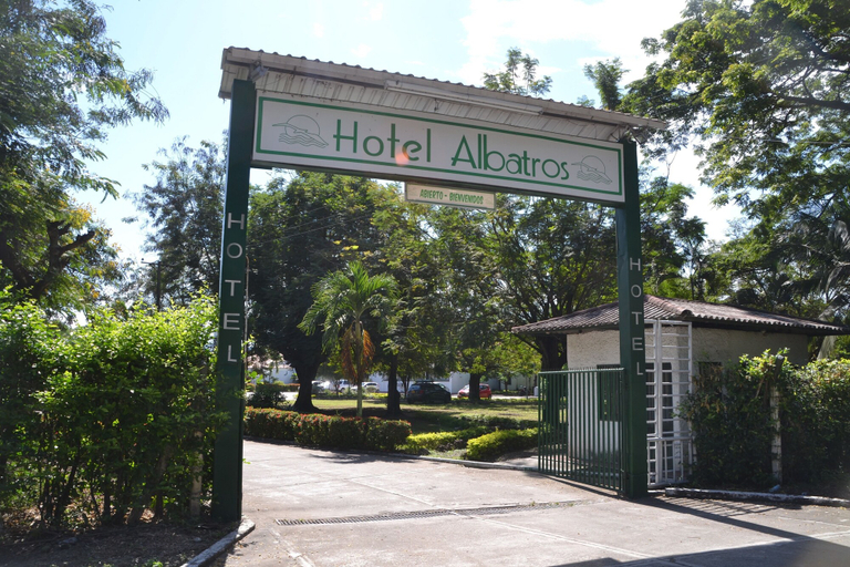 Exterior & Views 2, Hotel Albatros, Espinal
