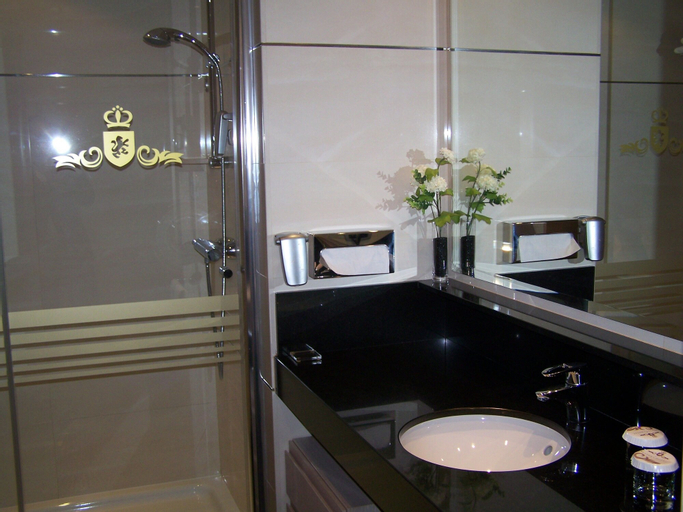 Bedroom 5, Washington Parquesol Suites & Hotel, Valladolid