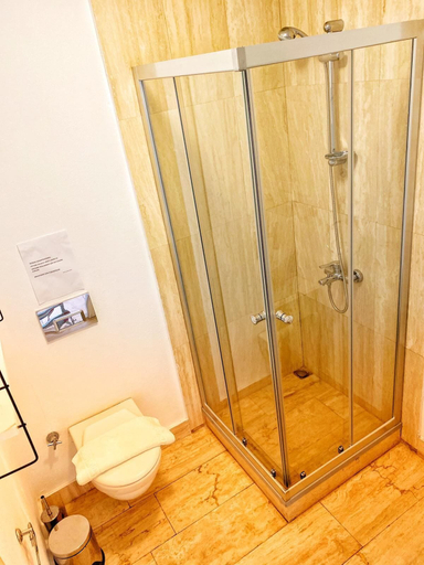 Bathroom 5, Pervin Hanim Konagi, Çeşme