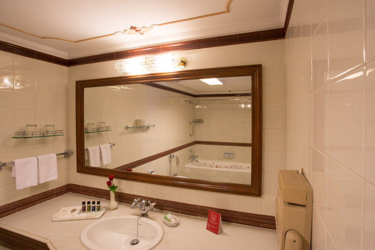 Bathroom 5, Shiv Niwas Palace by HRH Group of Hotels, Udaipur
