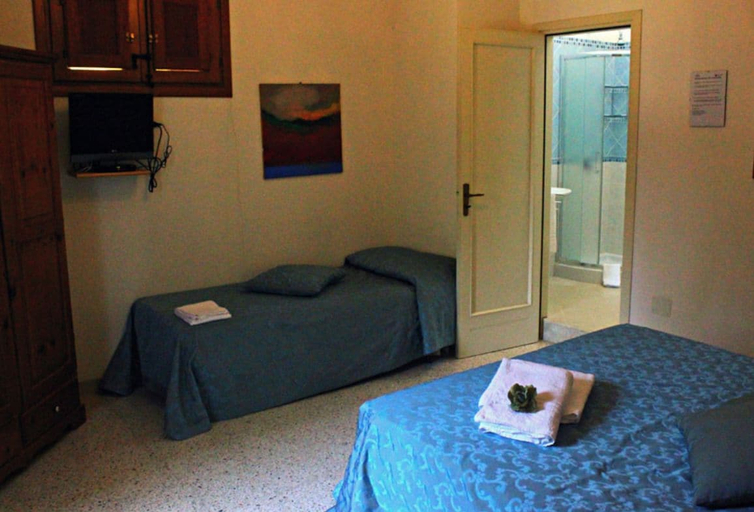 Bedroom 5, Agriturismo Carbona, Trapani