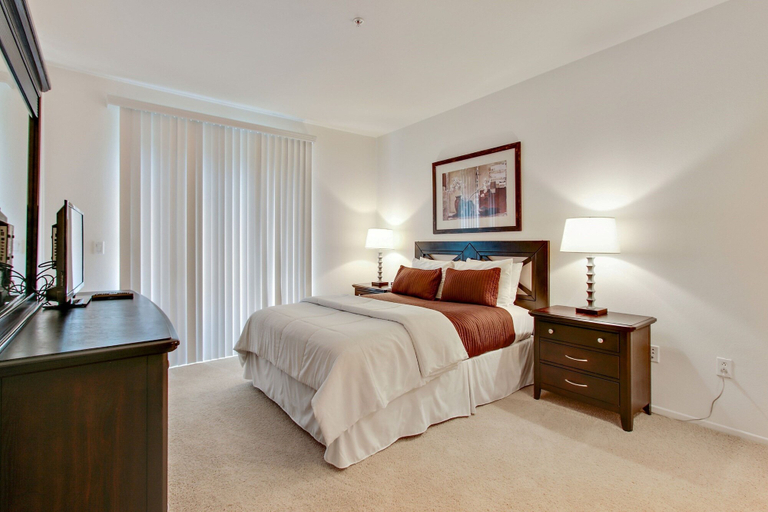 Bedroom 3, Global Luxury Suites at The Village, Orange