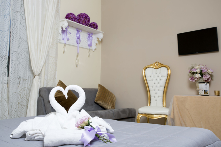 Bedroom 4, Nerva Accommodation Cavour, Rome