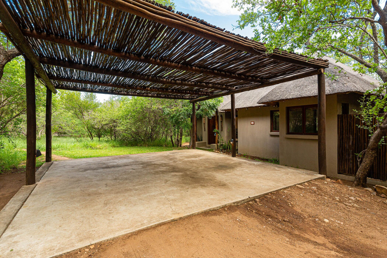 Exterior & Views 2, Raptors Lodge, Mopani