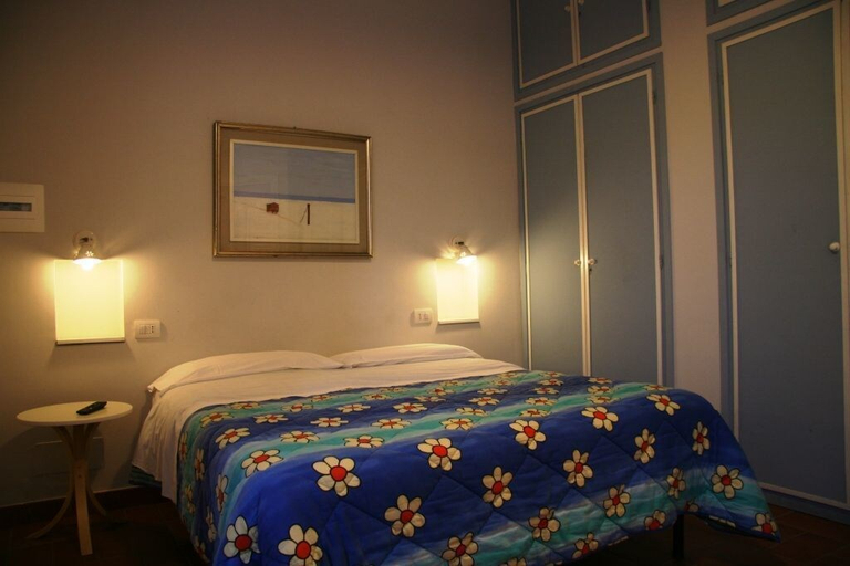 Bedroom 4, Tenuta Agricola Fonte di Papa, Roma