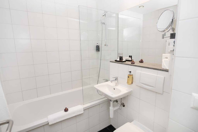 Bathroom 4, Sorell Hotel Rex Zürich, Zürich