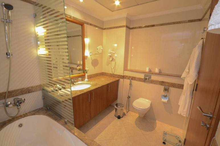 Bathroom 5, Coral Boutique Villas, Dubai