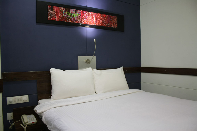 Bedroom 3, Ginger Faridabad, Faridabad