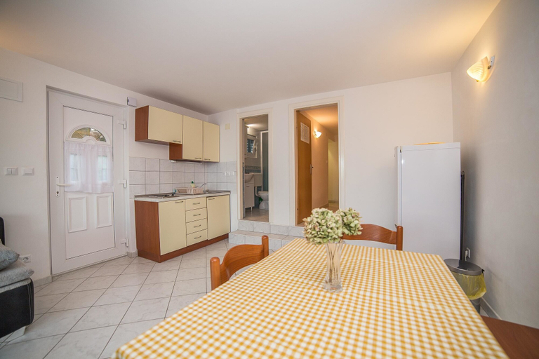 Bedroom 4, Apartments Villa Sea, Okrug