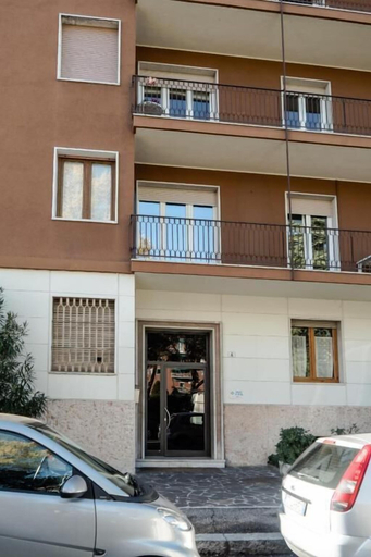 Front of property, Rebecca's House, Verona