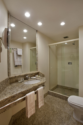 Bathroom 5, Windsor Martinique Copacabana, Rio de Janeiro