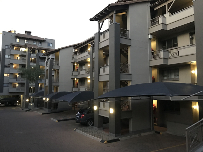 Exterior & Views 2, 77 Grayston Apartment, City of Johannesburg