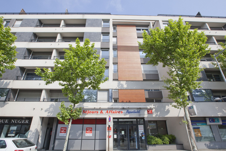 Exterior & Views 2, Séjours & Affaires Clermont-Ferrand Park Republique, Puy-de-Dôme