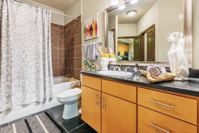 Bathroom, Oakwood at Mosaic South End, Mecklenburg