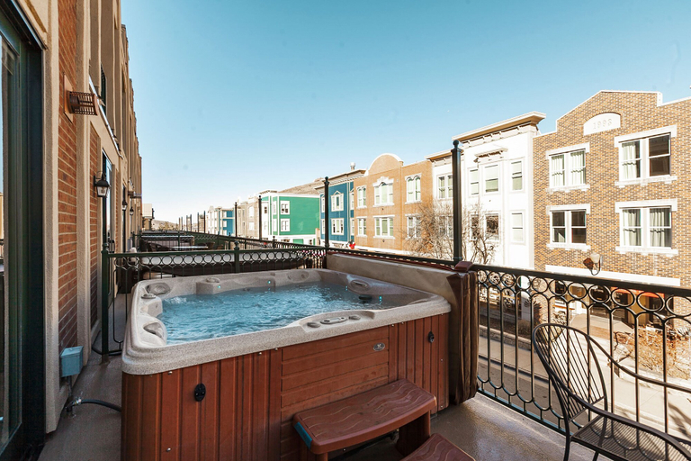 Sport & Beauty, The Caledonian by All Seasons Resort Lodging, Summit