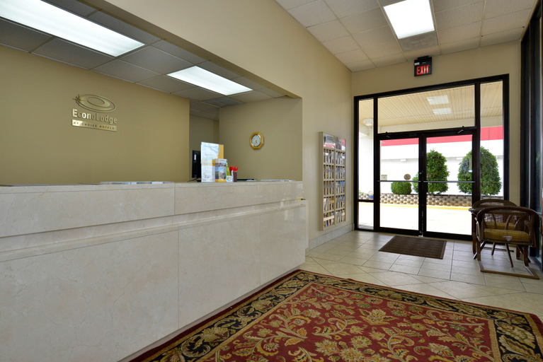 Others 5, Econo Lodge Springfield I-44, Greene