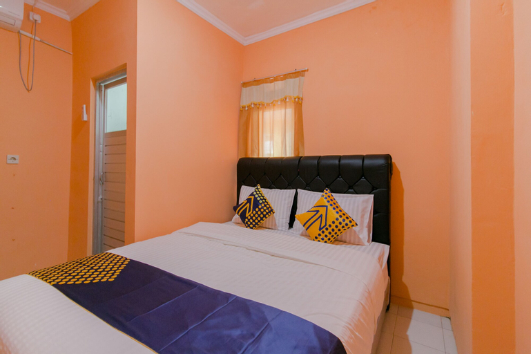 Bedroom 1, SPOT ON 1899 Berkah Homestay, Sukabumi
