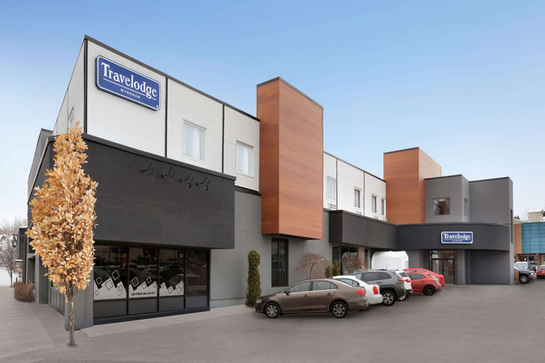 Exterior & Views 2, Travelodge by Wyndham Alma, Lac-Saint-Jean-Est