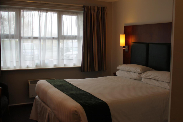 Bedroom 2, The Villa Express, Lancashire