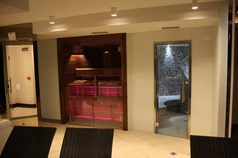 Others 5, Villa Madonna, Trento
