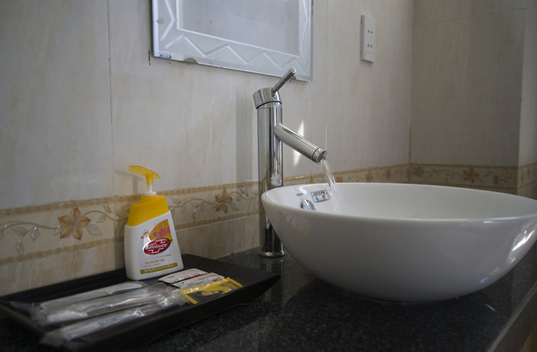 Bathroom 3, Joy Hoi An Homestay, Da Nang